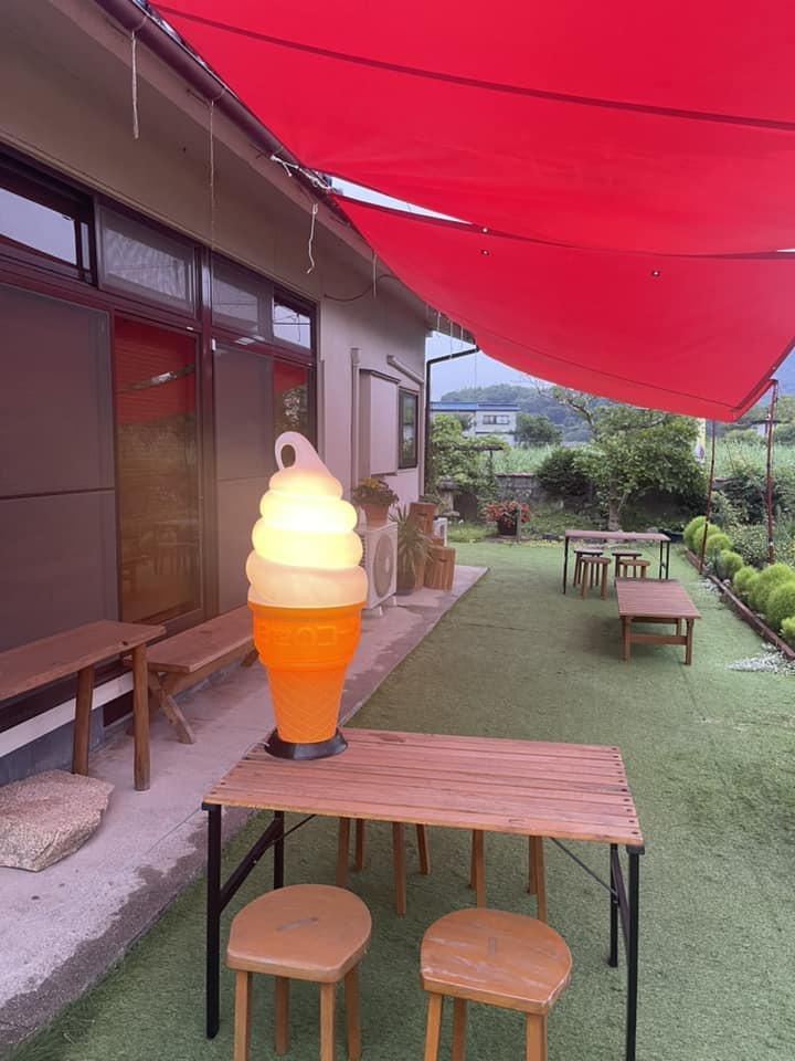 おはようございます本日7月19日のお品書きです少しの雨でもガーデンを見ながらお食事出来るテントスペースあります